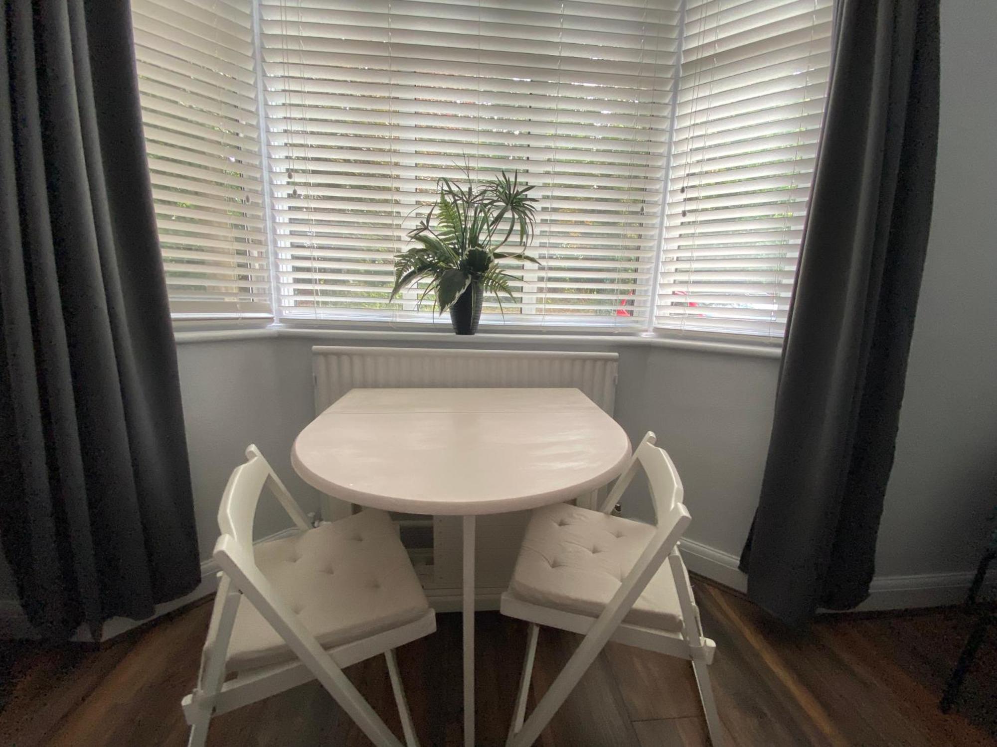 Spacious Double Studio-Style Room Orpington Exteriör bild